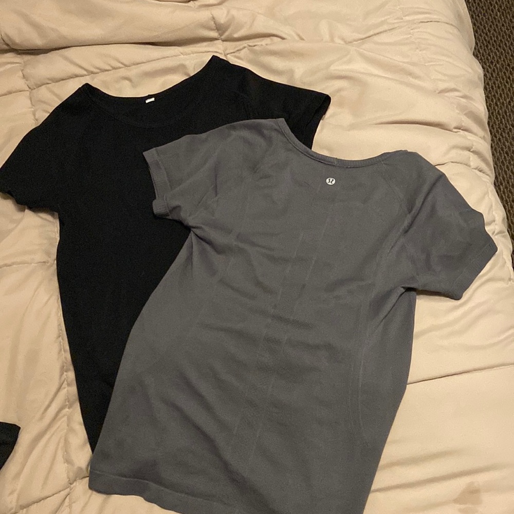 Lulu lemon swiftly t shirts